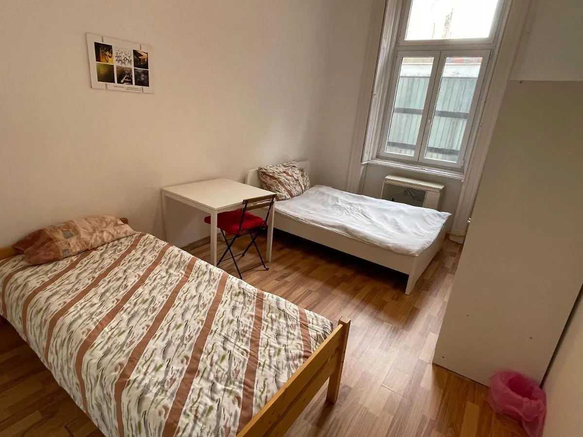 Guest house Riverside Rooms Budapest Hungary