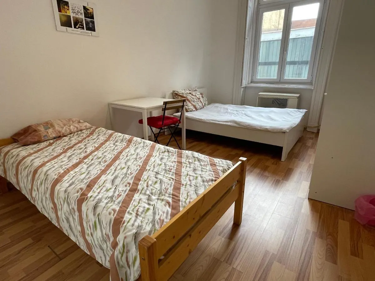 Guest house Riverside Rooms Budapest Hungary